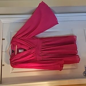 Beautiful Fushia Ontwelfth dress size M